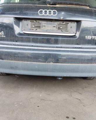 Paraurti posteriore AUDI A4 del 2002