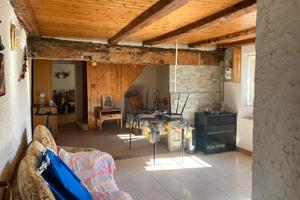 Casa in sasso colline di Varsi isolata