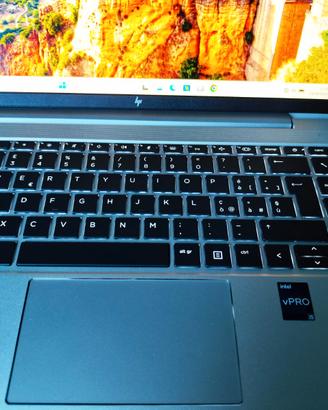 Notebook HP640 G10_i5di13a_SSD512-32GB_SKVideoIRIS