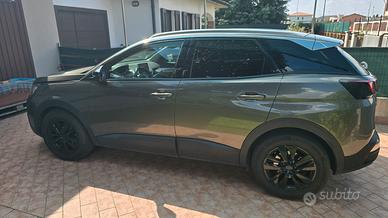 Peugeot  3008