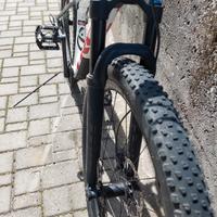 Mtb trek procaliber 9.8 in carbonio