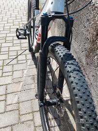 Mtb trek procaliber 9.8 in carbonio