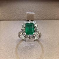 Anello contorno smeraldo 2.70ct diamanti 1.08ct