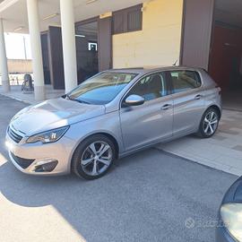 PEUGEOT 1.6 HDI  Allure