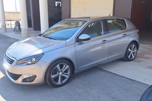 PEUGEOT 1.6 HDI  Allure