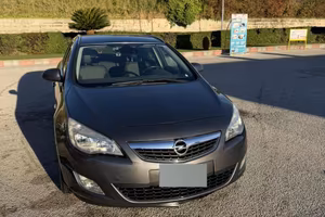 Opel Astra Sports Tourer 1.7 CDTI 125 CV