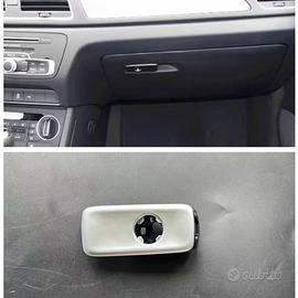 Maniglia Apertura Vano Portaoggetti Auto Q3