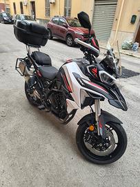 Benelli Trk 702 stradale