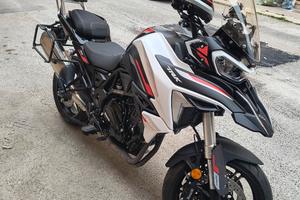 Benelli Trk 702 stradale