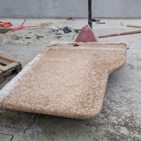 divisoria in marmo per stalla