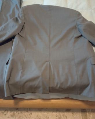 Abito elegante uomo