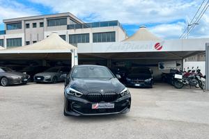 Bmw 118 118d 5p. Msport