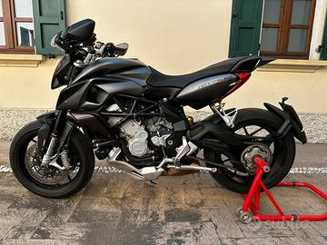 Mv agusta Rivale 800