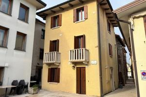 CASA RISTRUTTUARA CON VISTA PORTICCIOLO