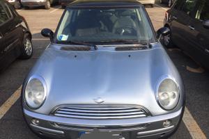 Mini Cooper R50 anno 2003