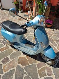 Vespa LX 50 4 tempi anno  2006