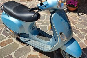 Vespa LX 50 4 tempi anno  2006