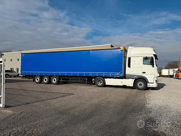 Semirimorchio centinato Schmitz anno 2016