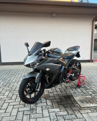 Yamaha YZF R3 2017