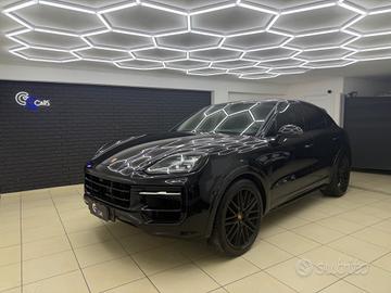 Porsche Cayenne Coupé 3.0 V6 E-Hybrid ITA STRAFULL