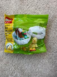 Lego Minifigure Chicken Skater Pod