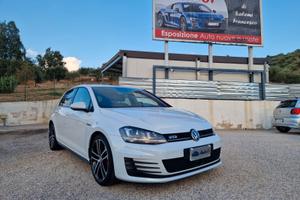 Volkswagen Golf GTD 2.0 TDI DSG 5p. BlueMotion Tec