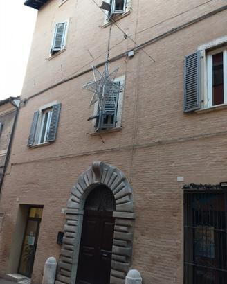 Appartamento a reddito - molto centrale