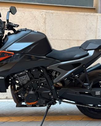 Duke 990 my24 Full Optional Pochi km Tech pack