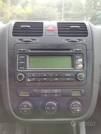 Autoradio VOLKSWAGEN GOLF 5 del 2004