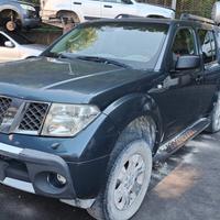 NISSAN PATHFINDER 2005 SOLO PER RICAMBI