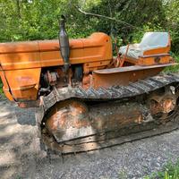 Trattore Cingolato Fiat 455C Montagna con aratro