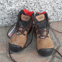 Scarpe antinfortunistiche