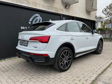 AUDI Q5 Sportback Q Grz7anni Matrix 20 360 €599/