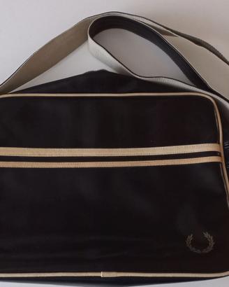 FRED PERRY – BORSA A TRACOLLA PER LAPTOP 15,6”