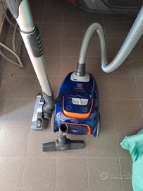 Aspirapolvere Electrolux ultrasilencer 