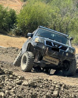 nissan patrol y61