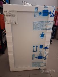 Congelatore a Pozzetto Indesit - Nuovo Imballato