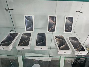 IPHONE...vari Modelli  dall'11 al 17 NUOVI E USATI