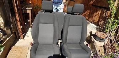 Freelander 2  sedili anteriori e posteriori