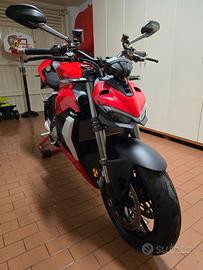 Ducati Streetfighter V2 - 4.400 km - Garanzia
