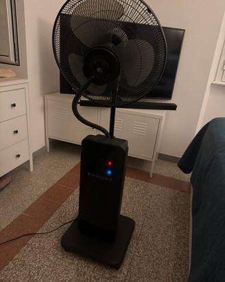 Ventilatore con nebulizzatore