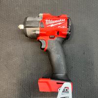 Avvitatore a impulsi 745nm difettoso m18 Milwaukee