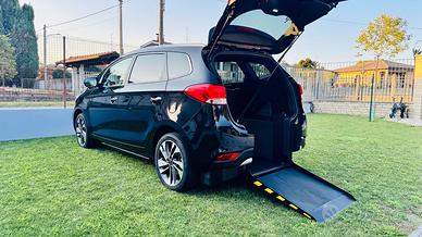 Kia Carens 1.7 CRDi Guida Disabili