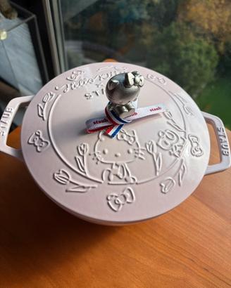 Staub x Hello kitty