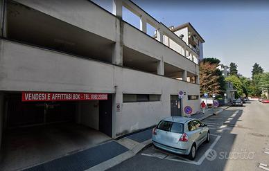 Box / Garage di 15 m² a Seregno