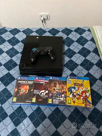 Ps4 fat con 4 giochi (LEGGI DESCRIZIONE)