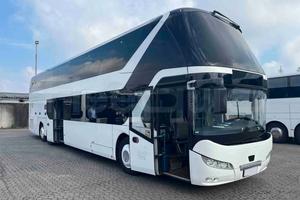 Neoplan Skyliner