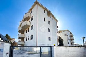 3 LOCALI A SAN GIOVANNI TEATINO