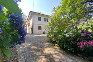 3 LOCALI A TORRIGLIA