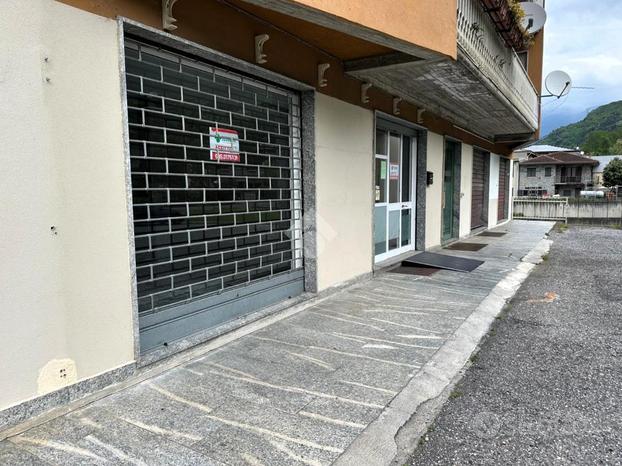 NEGOZIO A CETO